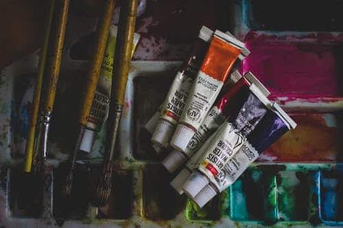 Water based paint brushes